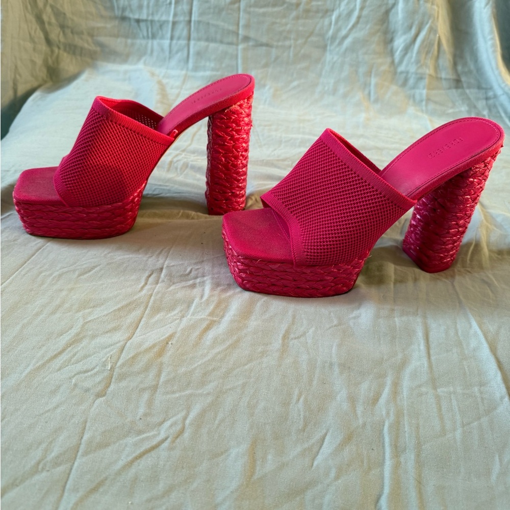 Forever 21 Hot Pink Platform Slide Mules - Picture 3 of 14